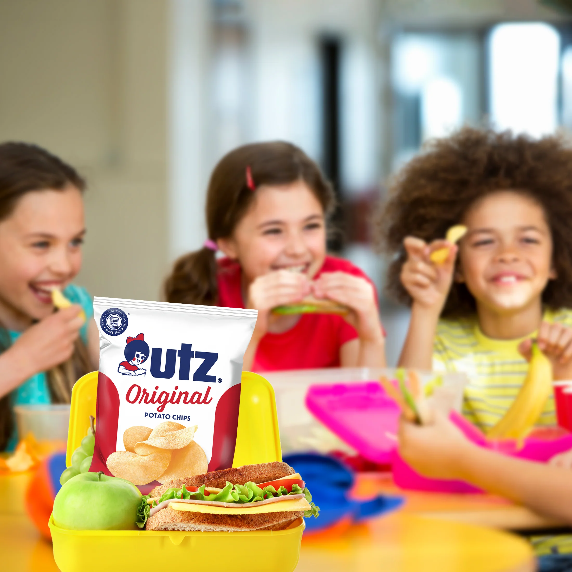 Utz Original Potato Chips - Image 4